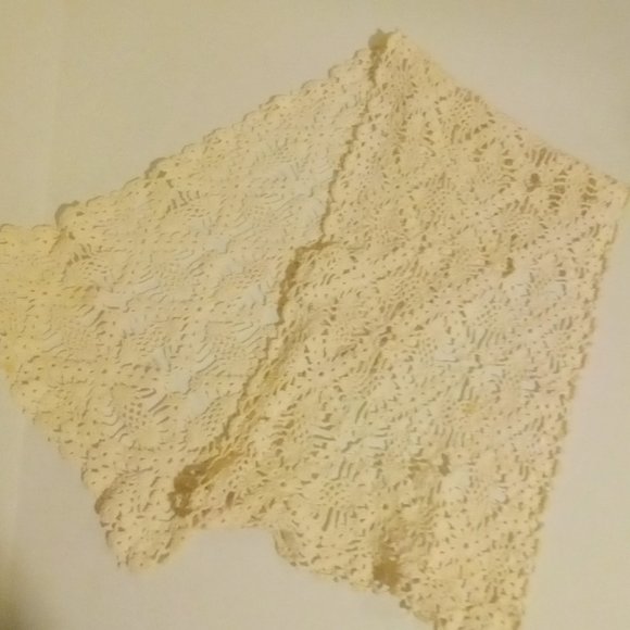 Hand Crafted Other - Vintage Hand Crafted Crocheted Doily Table Runner